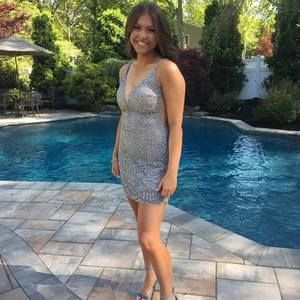 Meet your Posher, Jenna